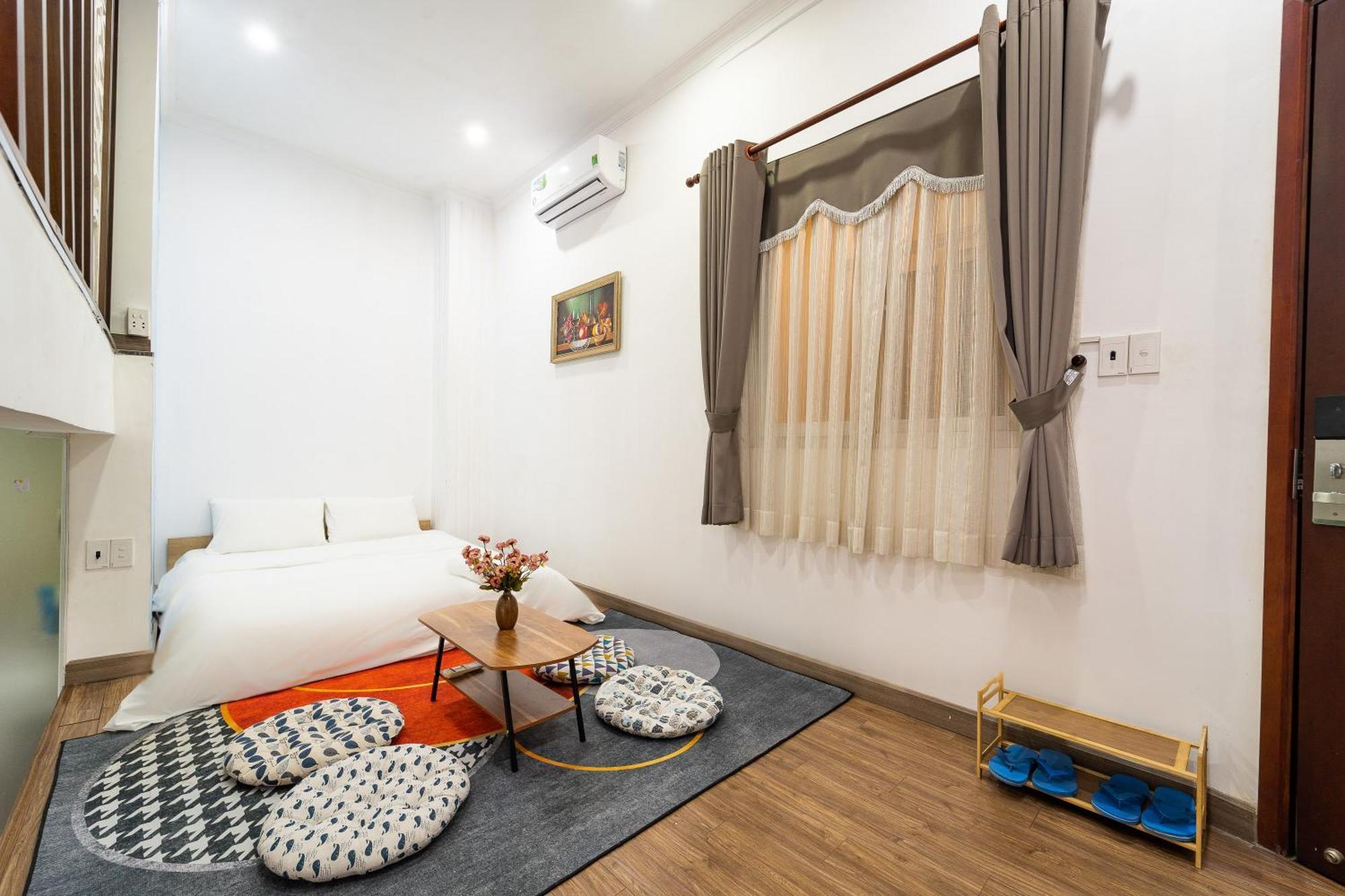 Khách sạn Gin House & Near Turtle TP. Hồ Chí Minh